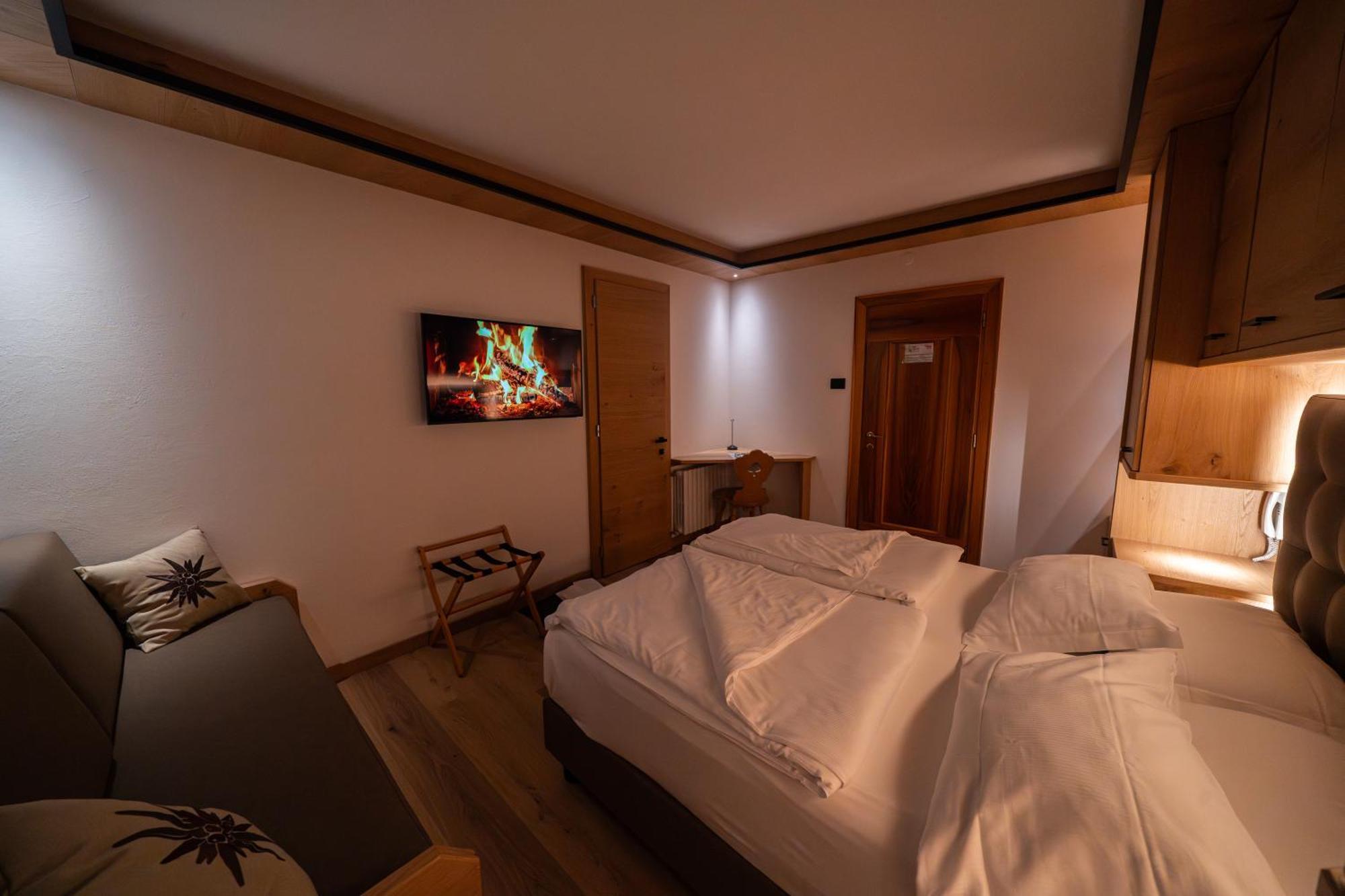 Hotel Fontana Sappada Ngoại thất bức ảnh